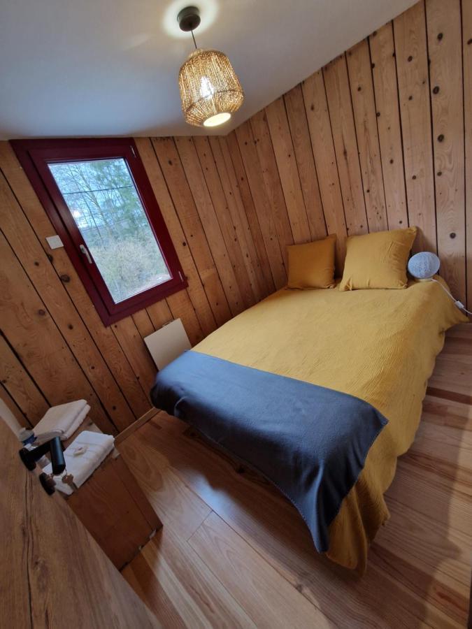 Chalet De La Foret 1 A 6 Pers Saint-Sauveur  Екстериор снимка