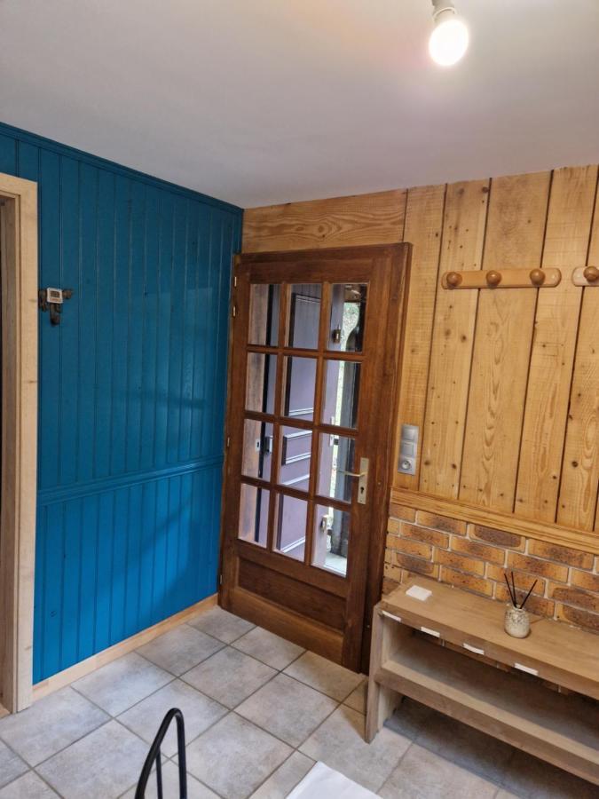 Chalet De La Foret 1 A 6 Pers Saint-Sauveur  Екстериор снимка